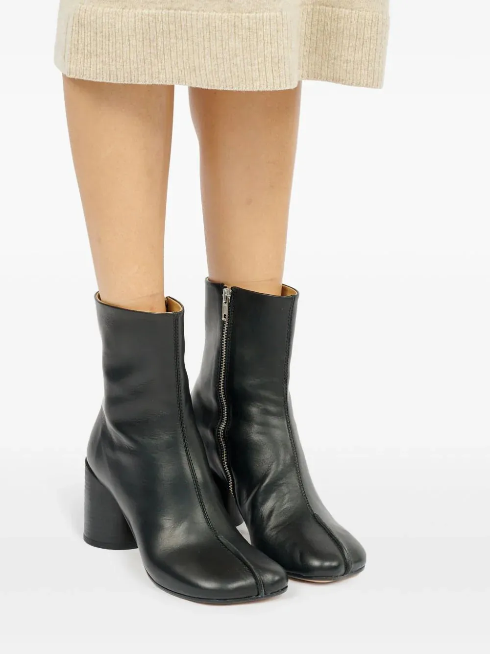 Ankle boots with stitching detail