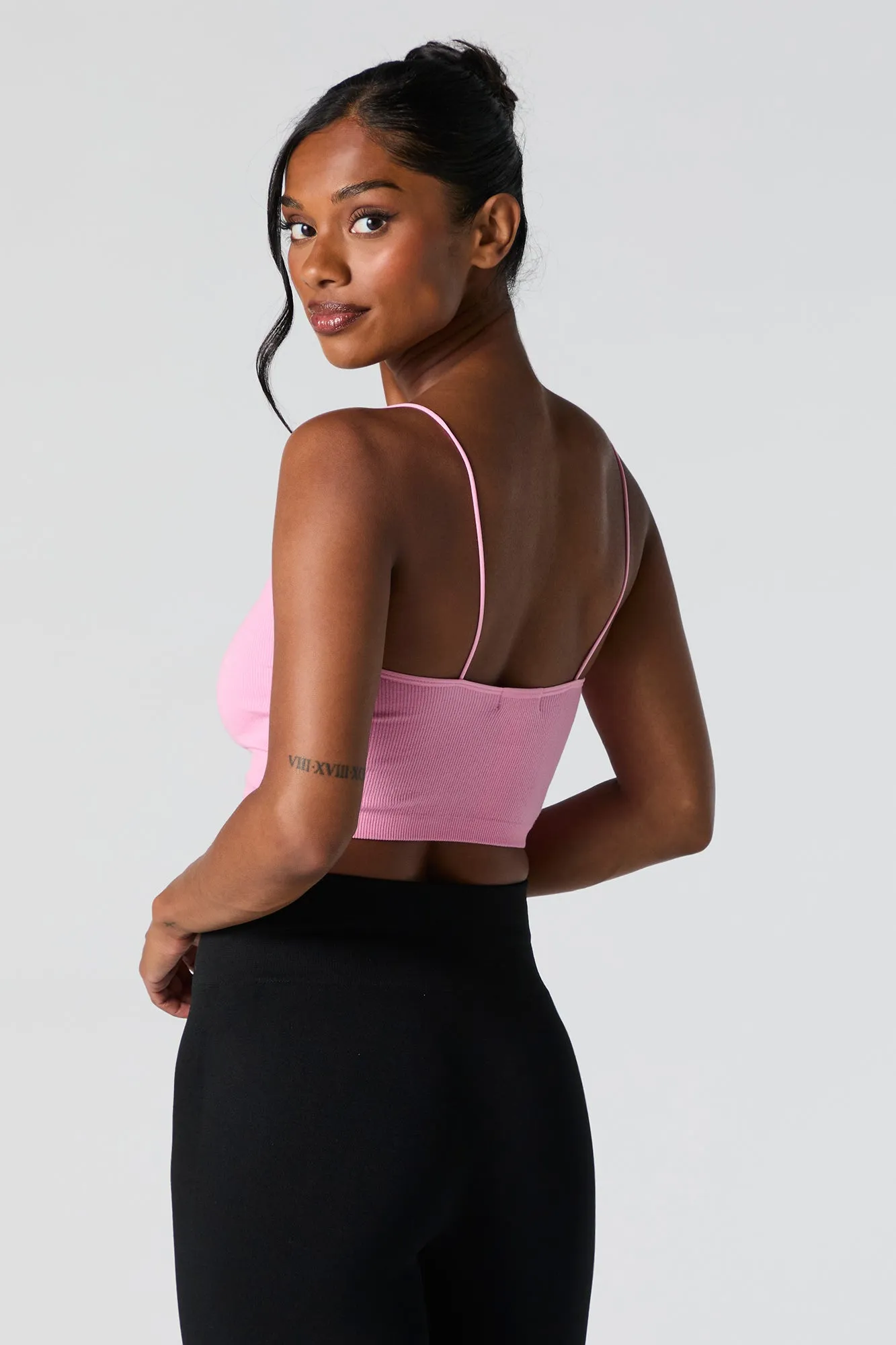 Camisole côtelé courte sans couture avec bretelles ultraminces