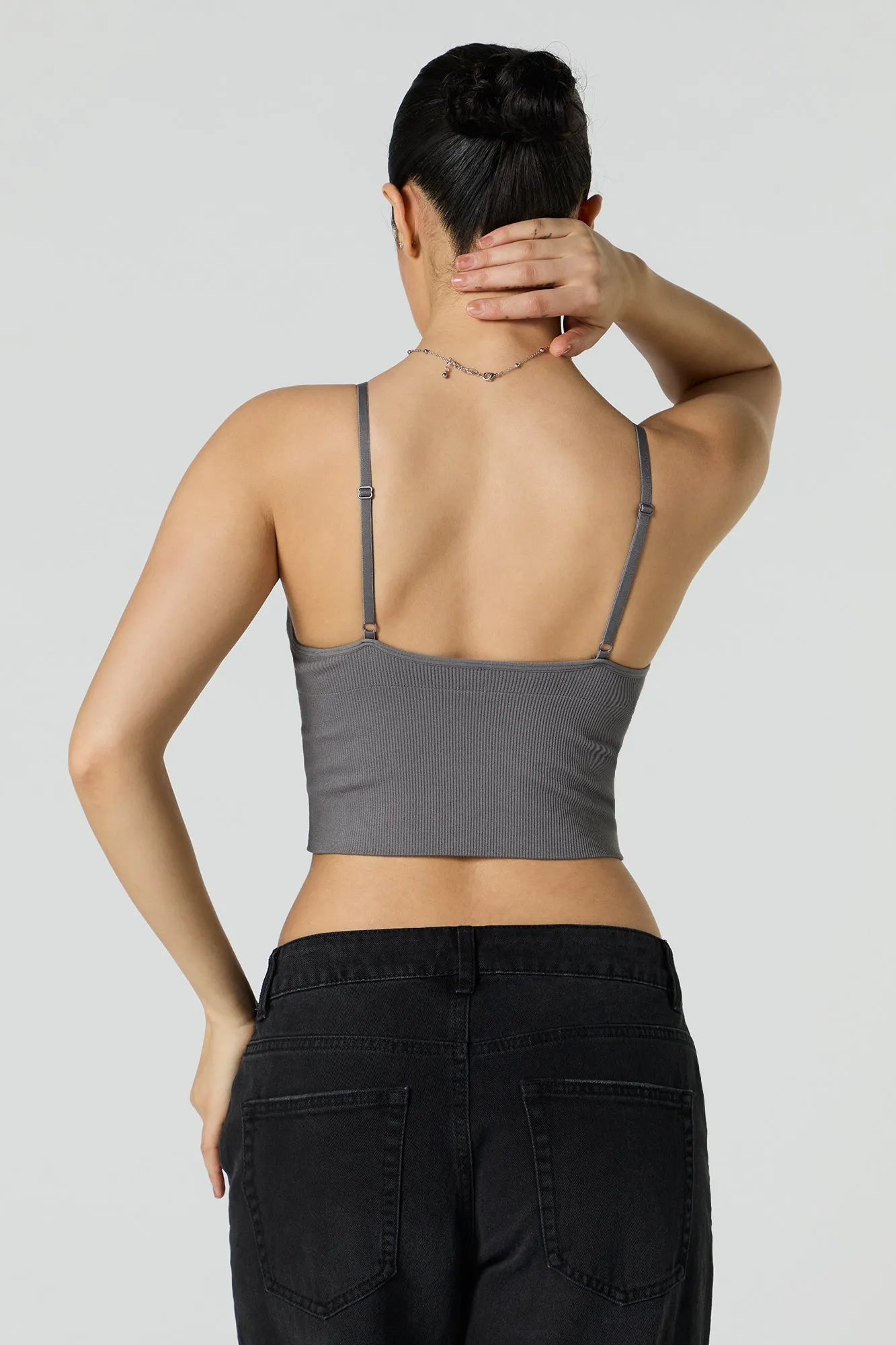 Camisole côtelé sans couture avec encolure en V et bonnets intégrés