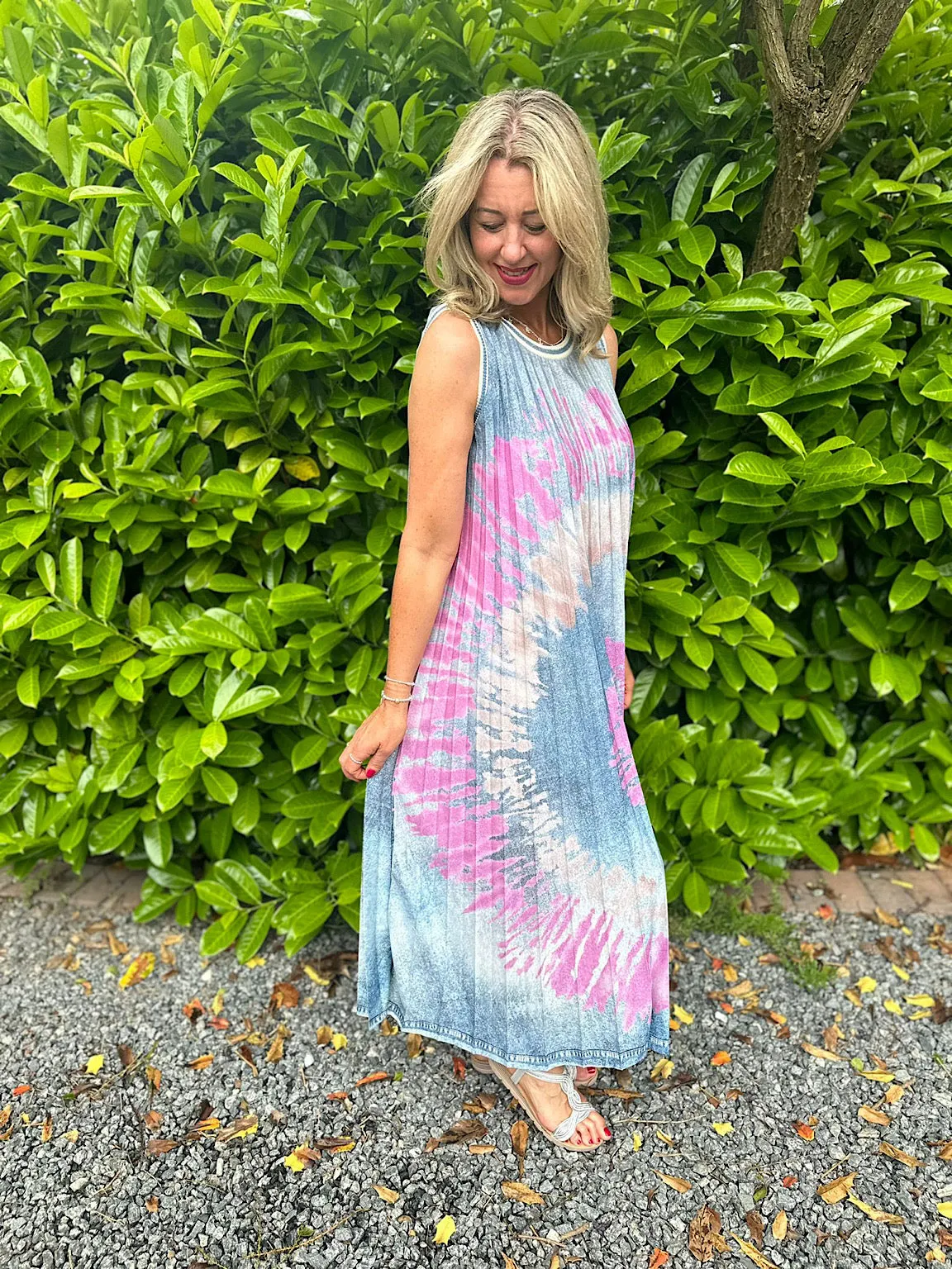 Lipstick Sparkle Tie Dye Pleated Dress Fiona