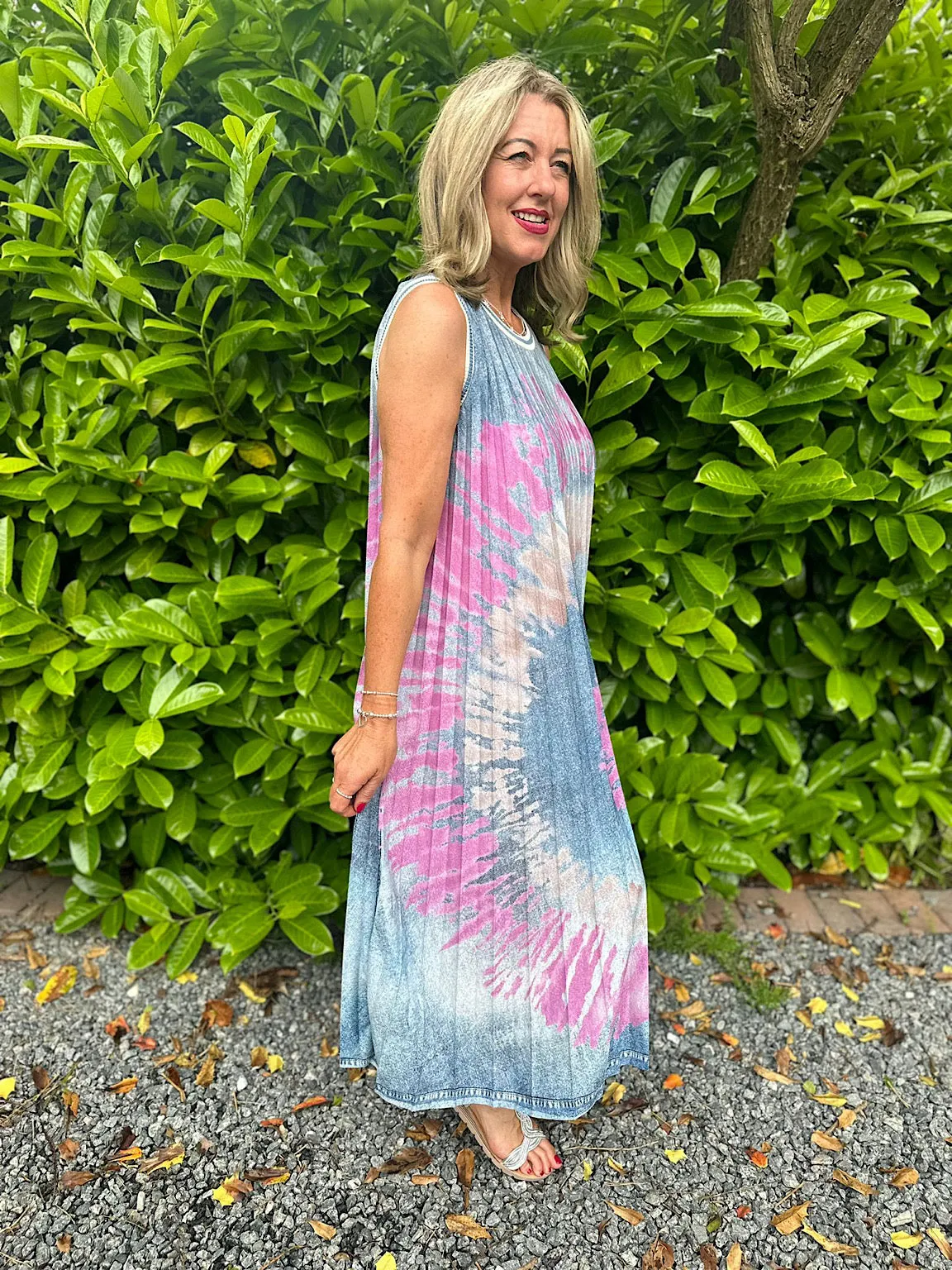 Lipstick Sparkle Tie Dye Pleated Dress Fiona