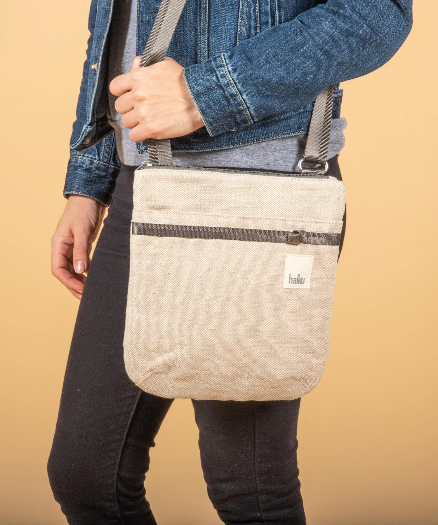 Revel Crossbody-