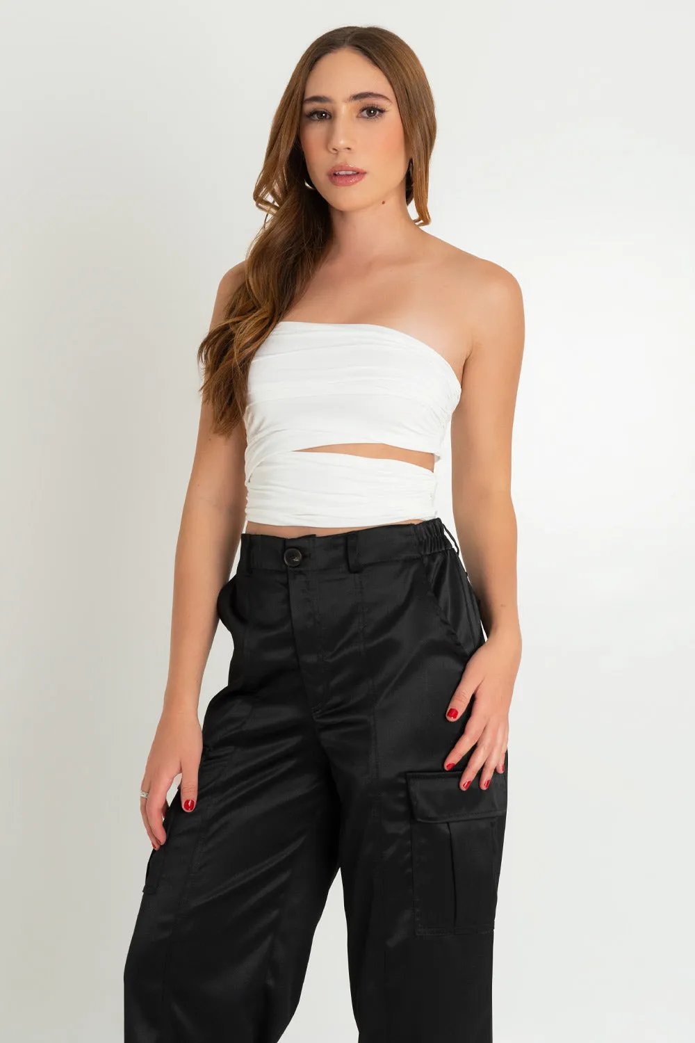 Top tubo plisados con cut out lateral