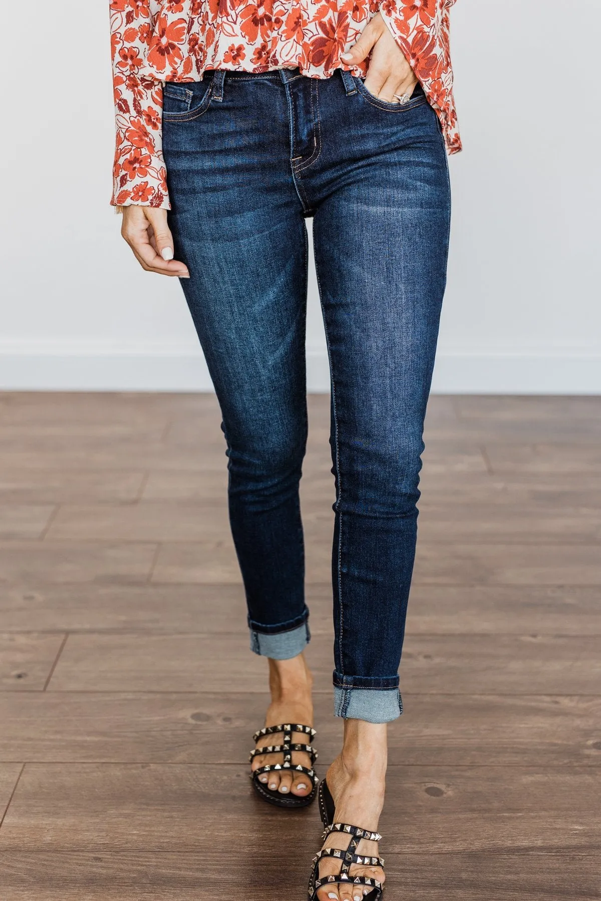 Vervet Mid-Rise Skinny Jeans- Carter Wash