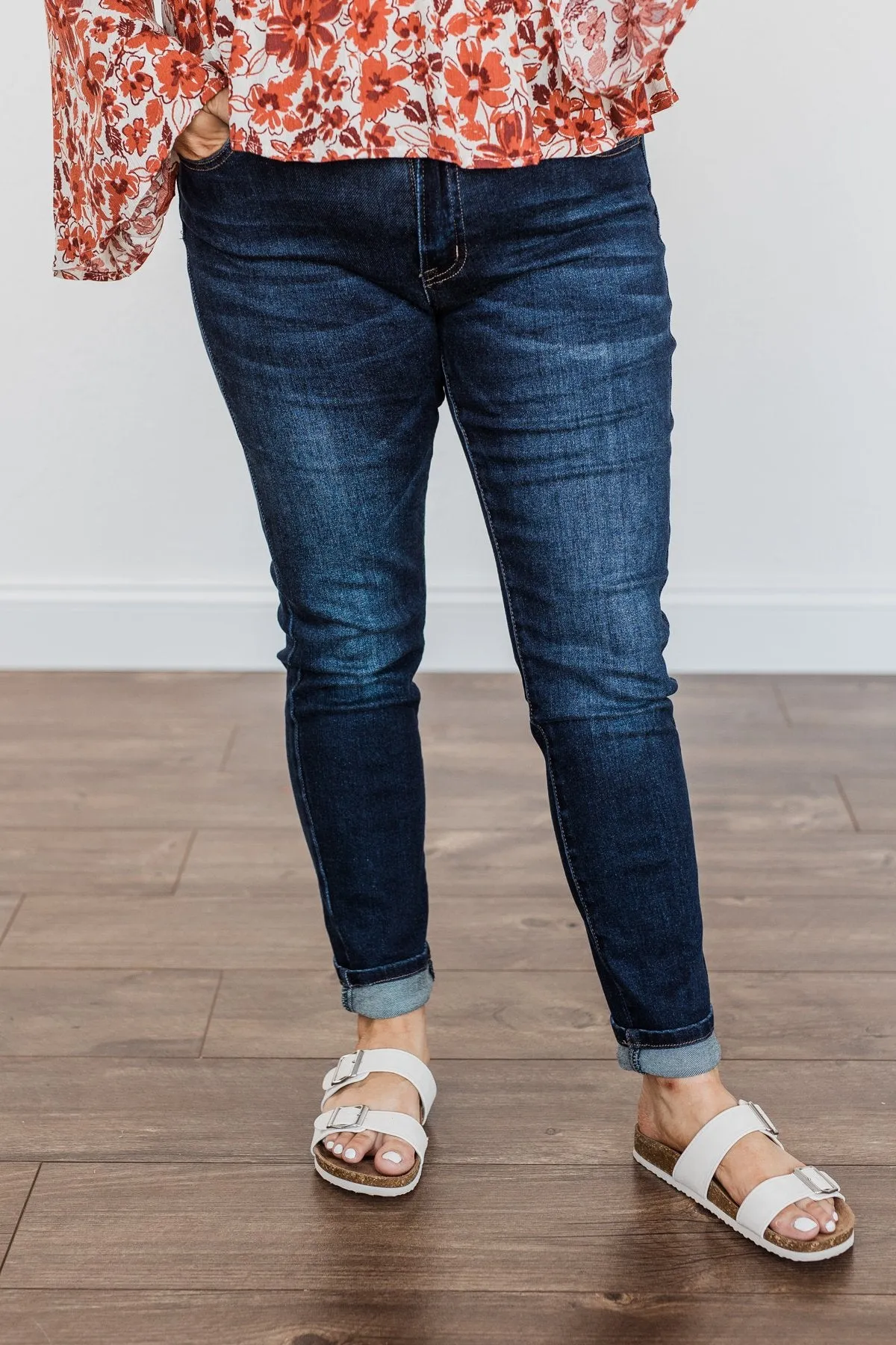 Vervet Mid-Rise Skinny Jeans- Carter Wash