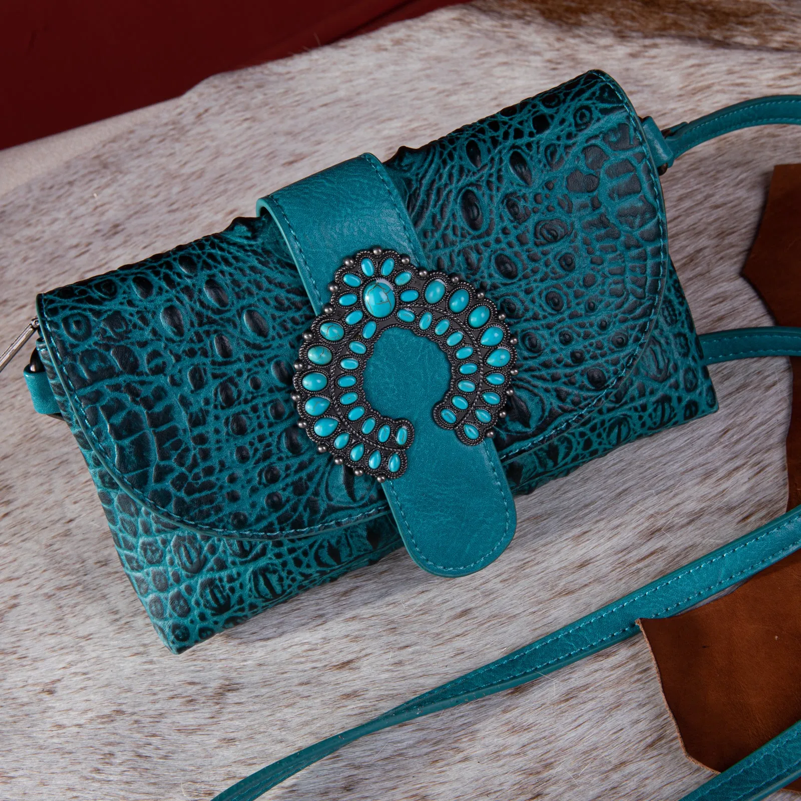 WG62-181A  Wrangler Croc Embossed  Crossbody - Turquoise