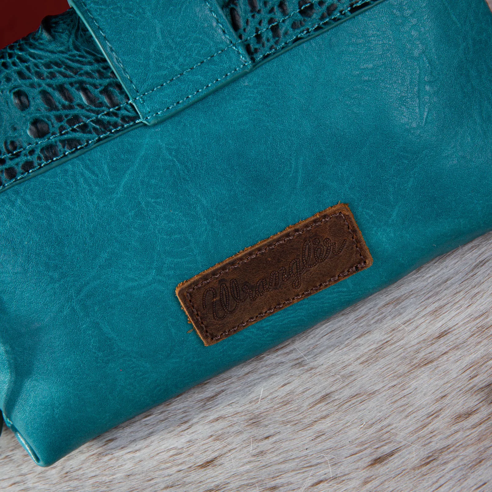 WG62-181A  Wrangler Croc Embossed  Crossbody - Turquoise